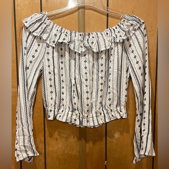 Divided off-the-shoulder crop top - - Small - Picture 4 of 4